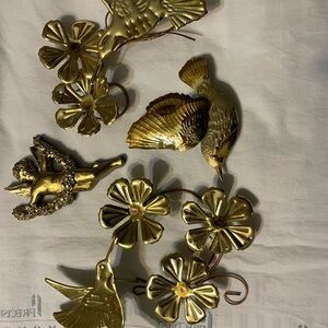 Gold Wall Decor Set with Birds and Flowers